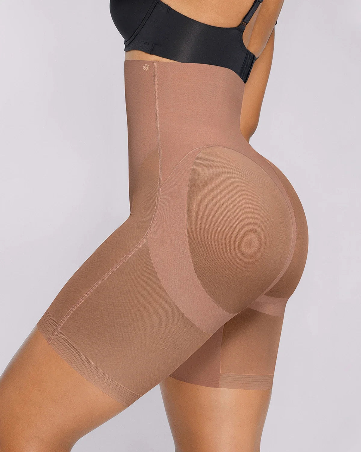 BOOT-YEAH™ MeshSmooth™ High-Waisted Mid Thigh Short